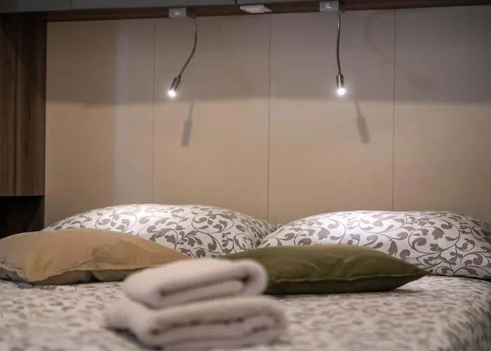 홀리데이파크 Tina 브르사르