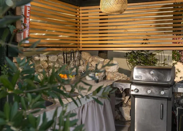 홀리데이파크 Tina