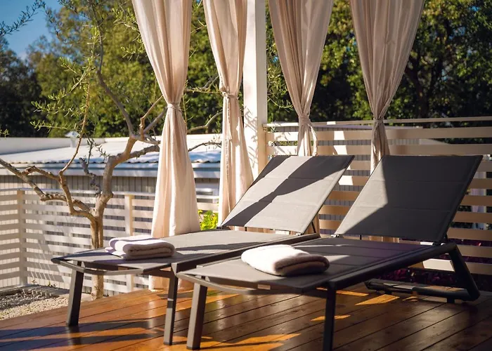 Tina 홀리데이파크 브르사르