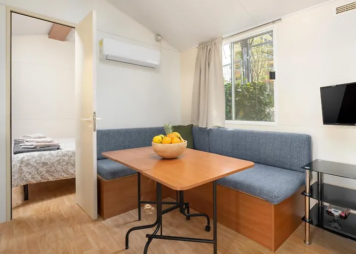 Tina 4* 弗尔萨尔